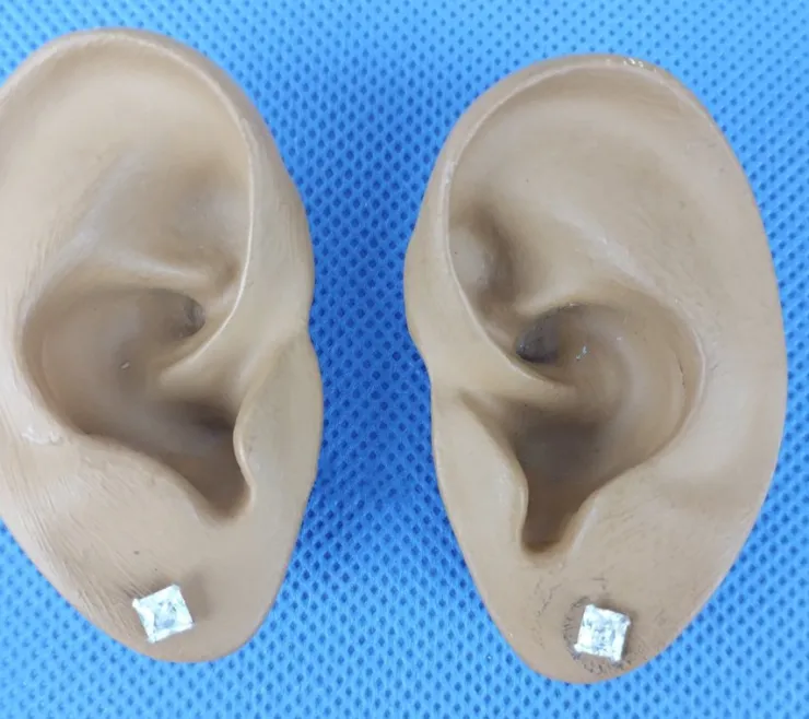 Tradera Örhängen Studs Stift Kristall Vit Bling Äkta Silver. 5mm.> Øreringe