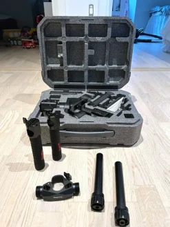 Tradera Ronin-S Gimbal med Dual Handgrip säljes i kanonskick!| Fotoudstyr