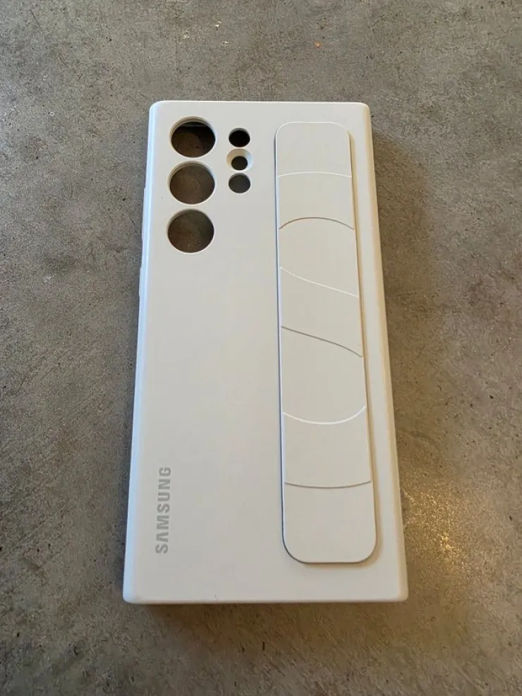 Tradera Samsung S24 Ultra skal> Mobiltilbehør