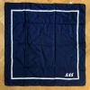 Tradera SAS / Scandinavian Airlines | Mörkblå uniformssjal | 75x75 cm | Flygnostalgi!> Fly