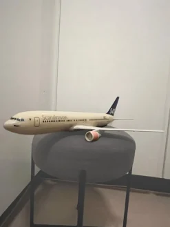 Tradera SAS flygplansmodell> Fly