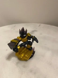 Tradera Skylanders Superchargers / Legendary Astroblast> Nfc-figurer