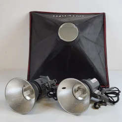 Tradera 2st. Blixtrar & en softbox - Interfit EX150| Fotoudstyr