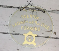 Tradera SVERIGES SKOMAKARMÄSTARFÖRBUND ÄLDRE GLASSKYLT> Skilte