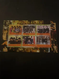 Tradera THE BEATLES MiNIARK| Resten Af Verden