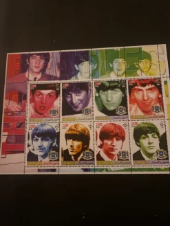 Tradera THE BEATLES MiNIARK| Resten Af Verden