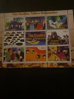 Tradera THE BEATLES MiNIARK| Resten Af Verden