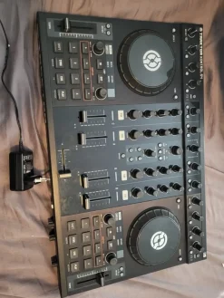 Tradera Traktor Kontrol S4| Dj-udstyr