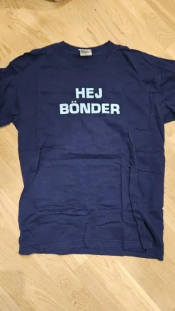 Tradera Unik T-shirt > Sportsmemorabilia