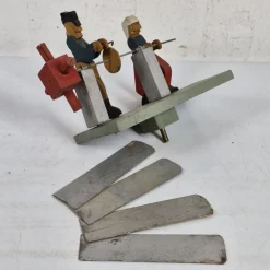 Tradera Vädersnurra i trä - Vindflöjel - Allmoge - 1900-tal - Vintage| Havedekorationer