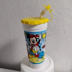 Tradera Vintage Disney större mugg m lock och sugrör Eros Products London UK| Disney