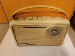 Tradera Vintage Luxor BT488 transistorradio> Technica & Nautica