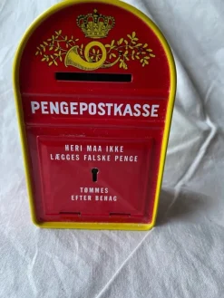 Tradera Vintage Sparbössa - Pengespostkasse - Dansk Souvenir> Sparebøsser