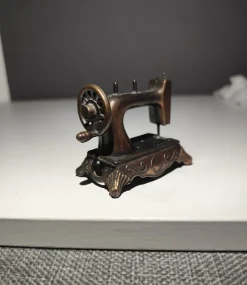 Tradera Vintage-inspirerad pennvässare - symaskin/sömnadsmaskin> Kuglepenne & Tilbehør