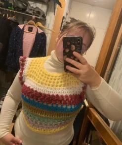 Tradera Virkad top/väst| Tøj