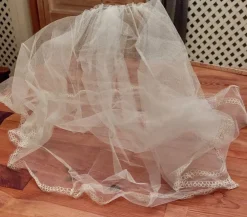 Cheap Vit brudslöja flor längd c:a 50 cm ett lager och c:a 70 cm andra lagret Bryllupstilbehør