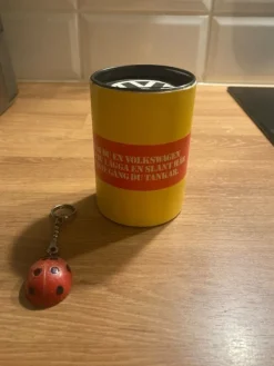 Tradera Volkswagen Sparbössa med Nyckelring - Retro!> Sparebøsser