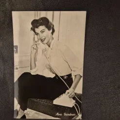 Tradera Vykort Ava Gardner| Verden Undtagen De Nordiske Lande