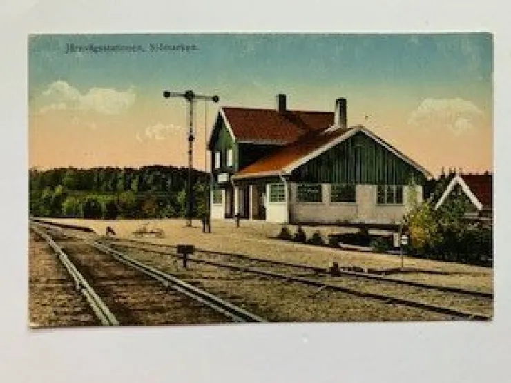 Tradera Vykortet Sjömarken - Järnvägsstation 2 olika| Generelle Motiver