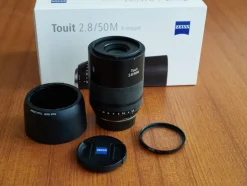 Tradera Zeiss Touit 2.8/50M X-mount objektiv med macro/makro till 1:1| Kameratilbehør